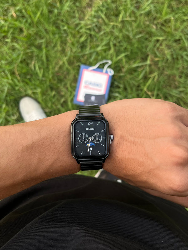 All black Casio 2