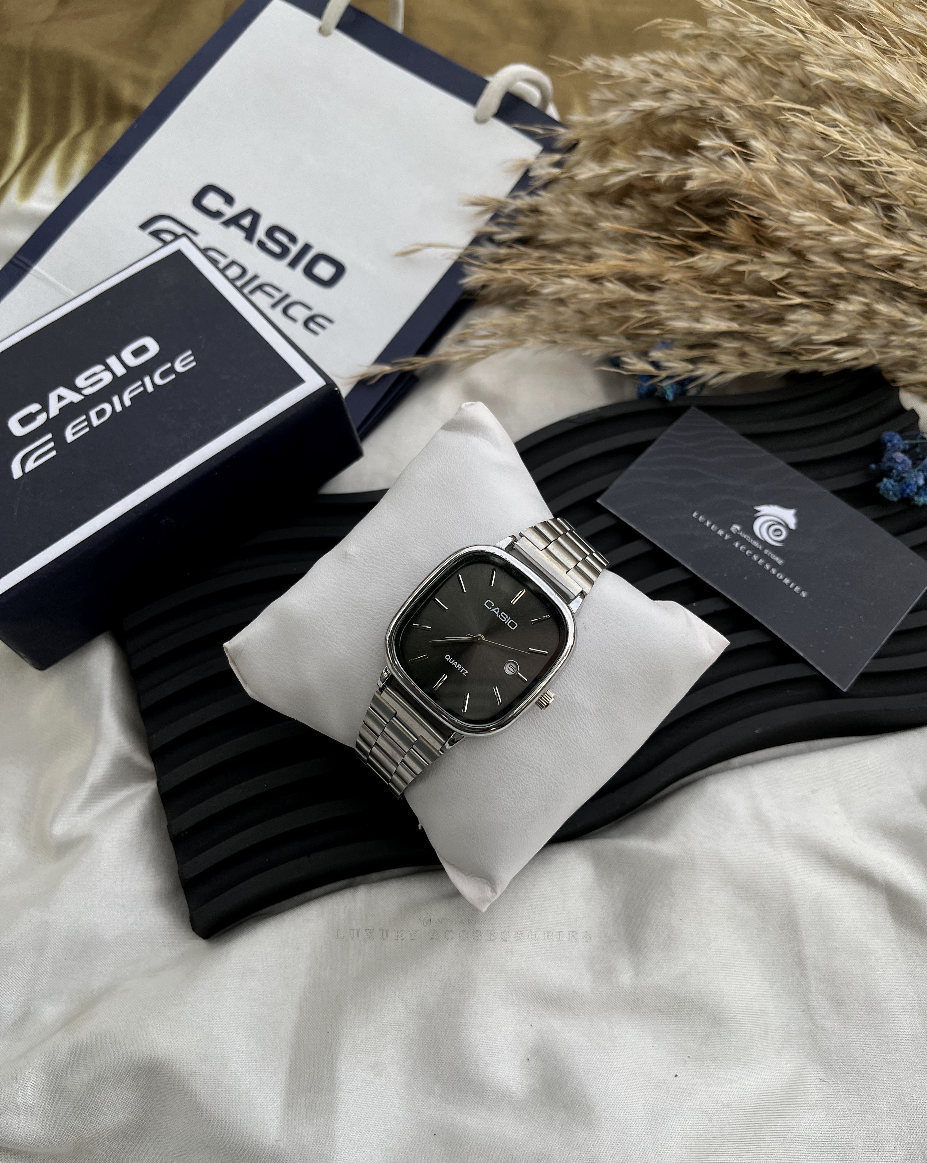 Silver Casio Collection