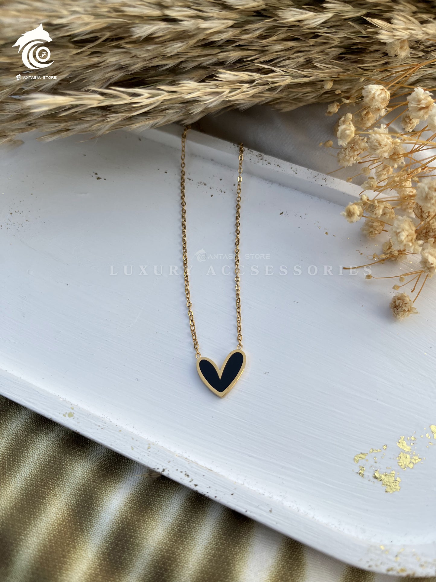 small heart necklace