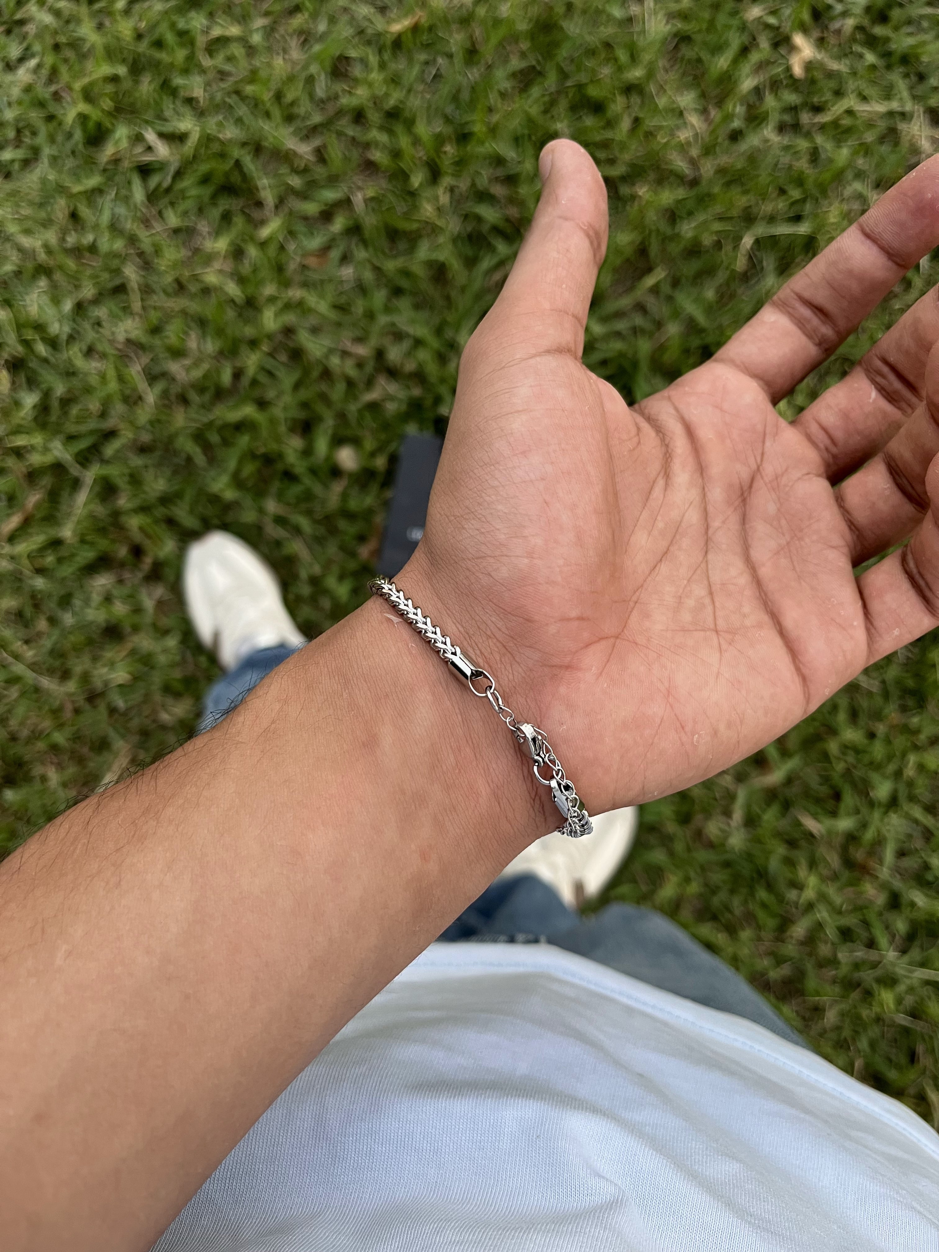 x4 Basic Bracelet
