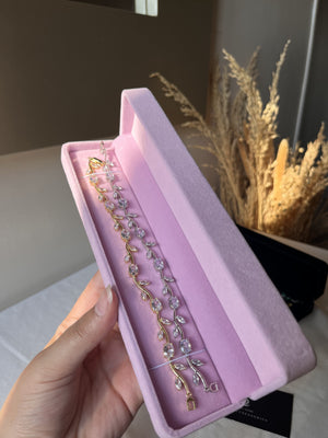 Tulip White Flower "Silver-Gold"