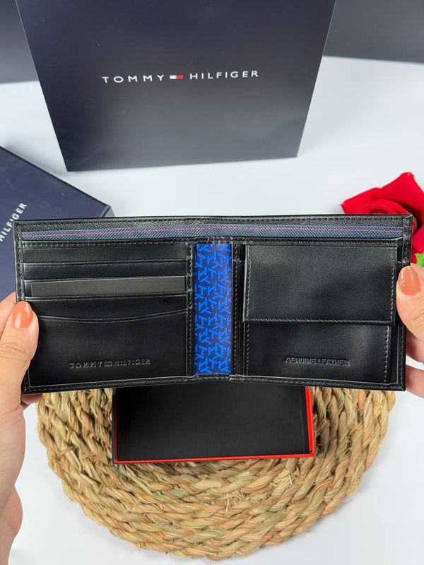 Tommy Hilfiger wallet 
