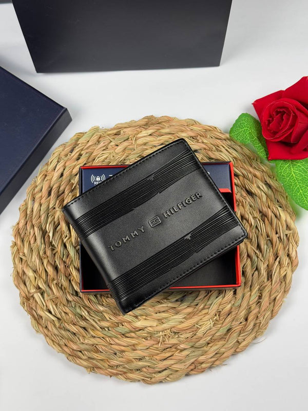 Tommy Hilfiger wallet 