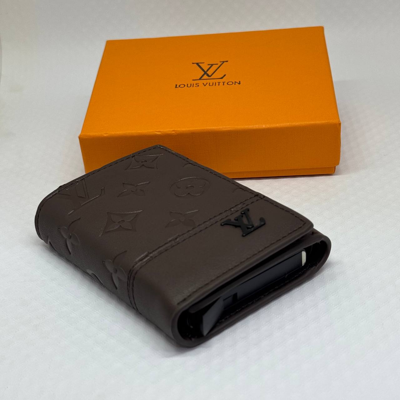 L&V Men's Slim Wallet & Card Holder