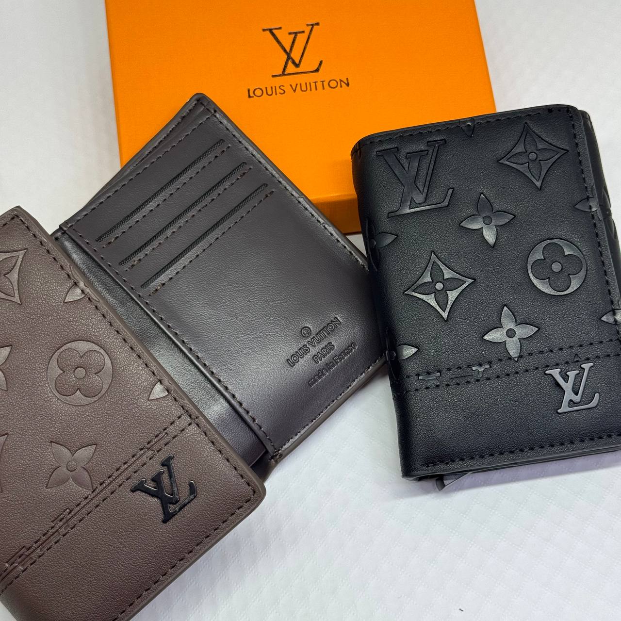 L&V Men's Slim Wallet & Card Holder
