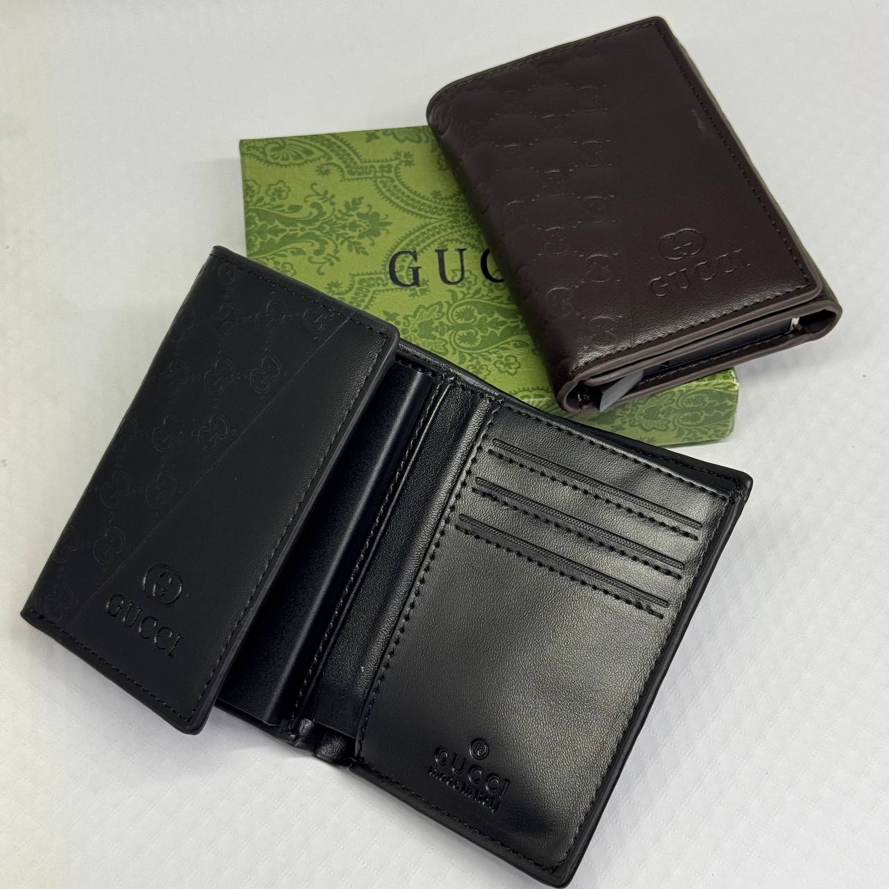 Gucci Men's Slim Wallet & Card Holder